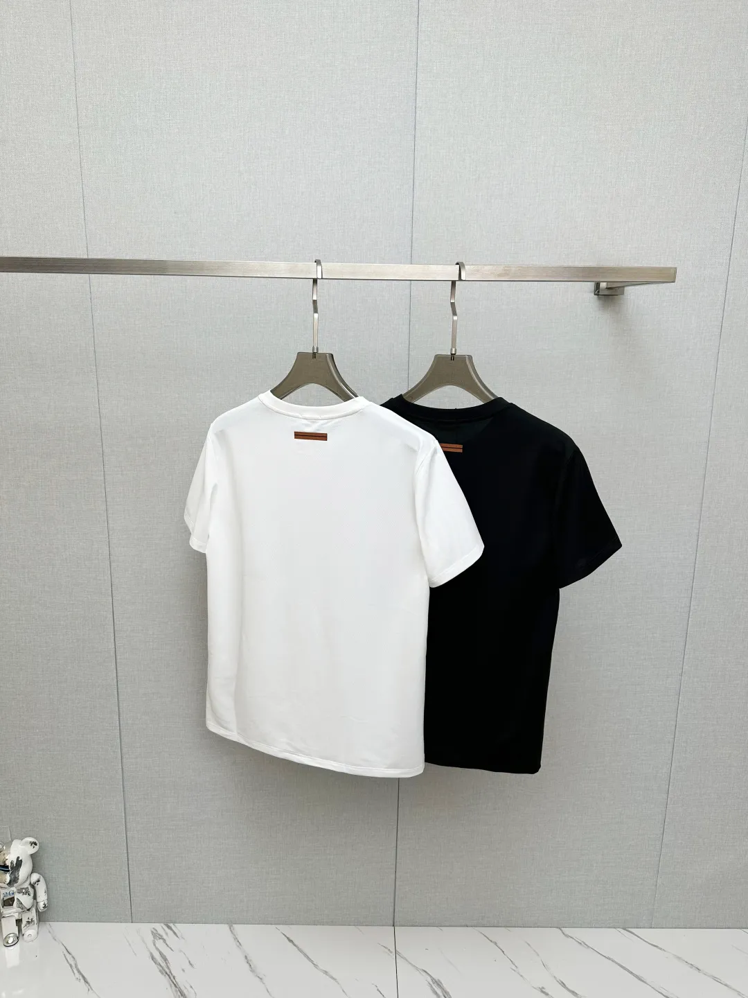 2026ss Z Classic logo T ，Classic ， （ 。 ， ， . Breathable ， ， ， ）Black White Sizes：S-2XL